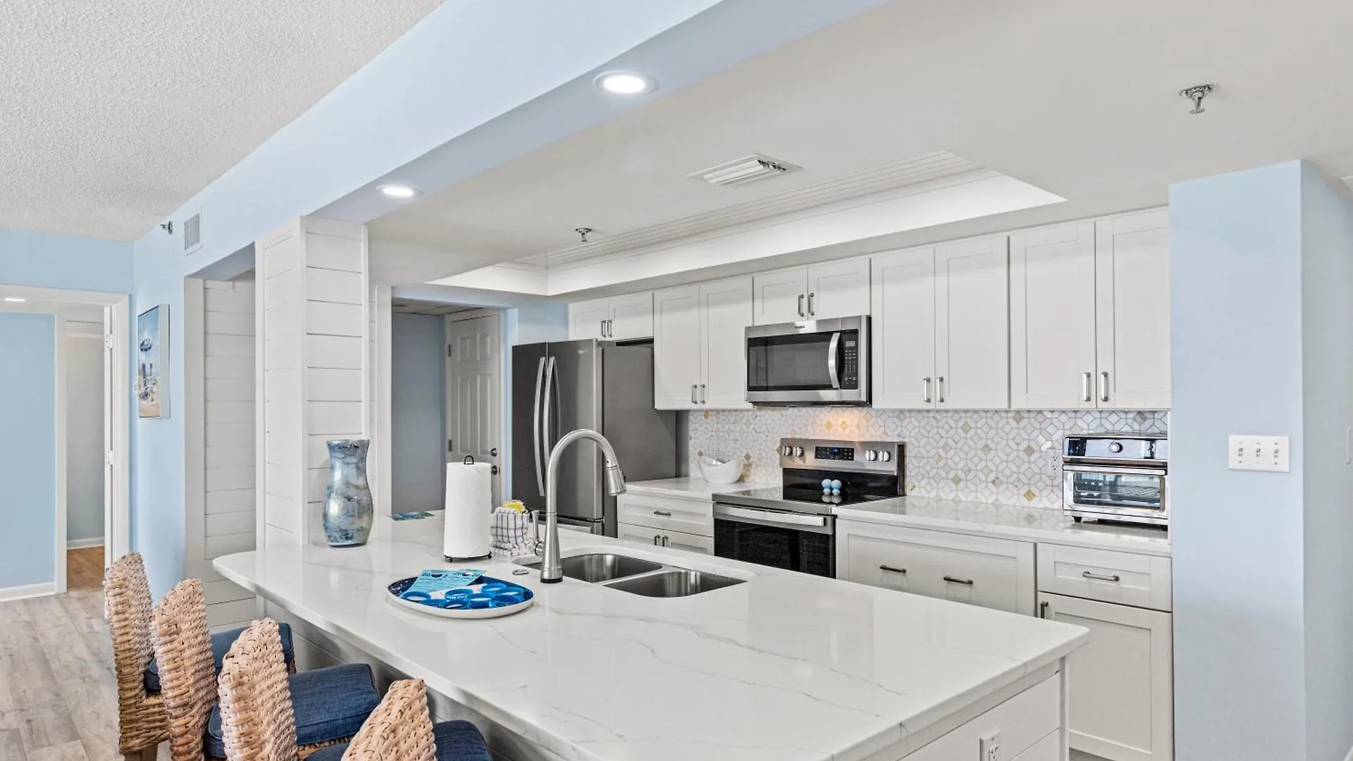 Long Beach Resort 2-501 | Kc & The Sunshine State Panama City Beach